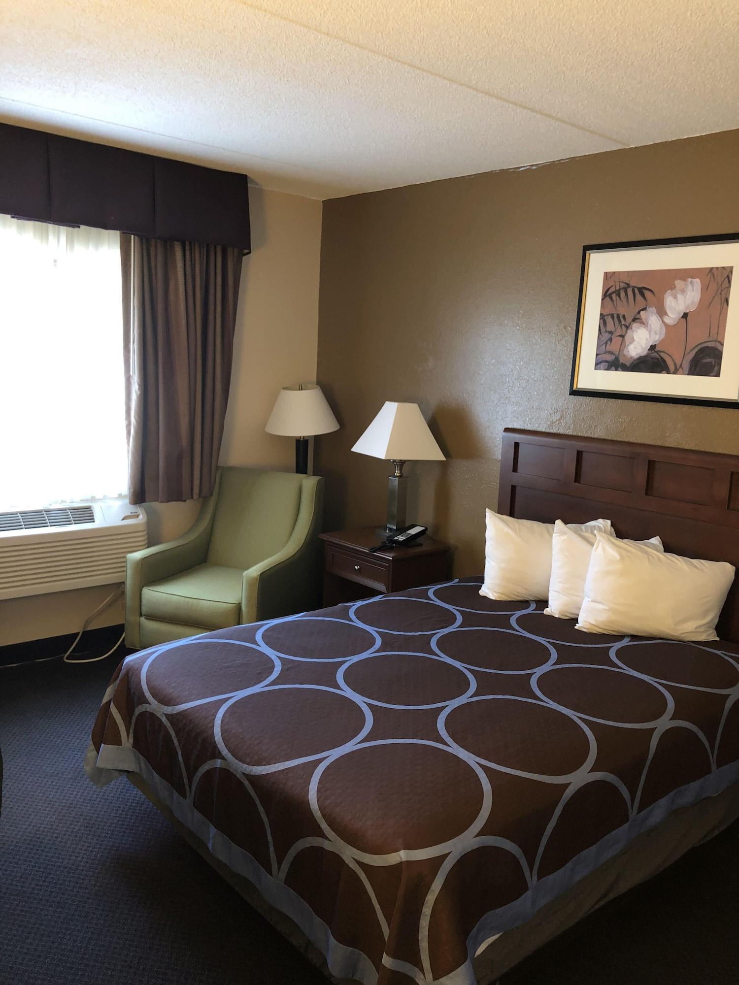 Super 8 By Wyndham Manchester Airport Екстер'єр фото